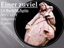 Einer zuviel J. S. Bach / M. Apitz BWV 1034 – Adaption (Latin); Skulpturemusneum ‚t Veluws Zandsculpturenfestijn Niederlande Garderen Sparte: 17.+18. Jh. Konzert