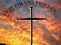 Verleih uns Frieden… Choralvorspiel Bild: Petersberg b. Halle Klosterkirche Nagelkreuz (Zimmermannsnägel) in Kirche Petersberg - Nagelkreuzgemeinschaft Netzwerk völkerweite Versöhnung, Sonnenaufgang Köthen Bildlegende: Nagelkreuz v. Coventry (Kathedrale von Coventry, Petersberg b. Halle Kirche), Sonnenaufgang Köthen © noten-apitz.de Bildquelle: Musikverlag Apitz